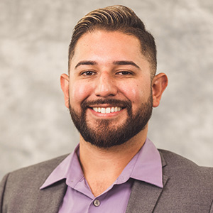 Efren Torres, MSPAS, PA-C, ’24